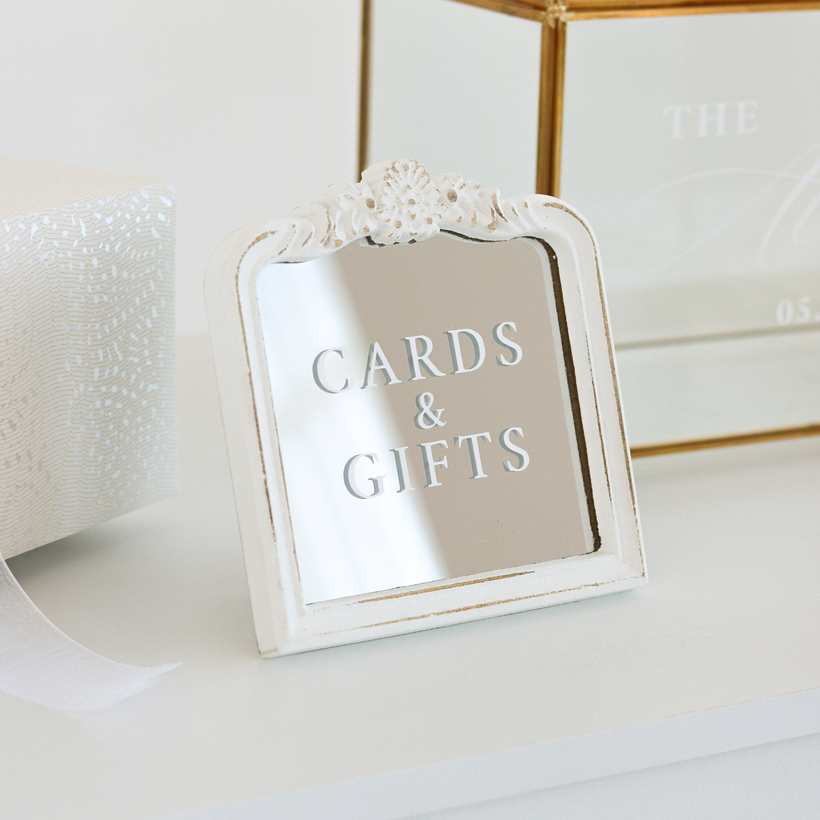 White Cards and Gifts Sign (Mini)